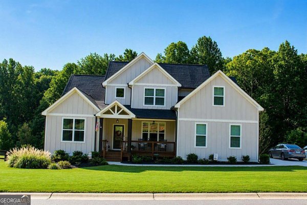 202 Old Lake Lane, Dawsonville
