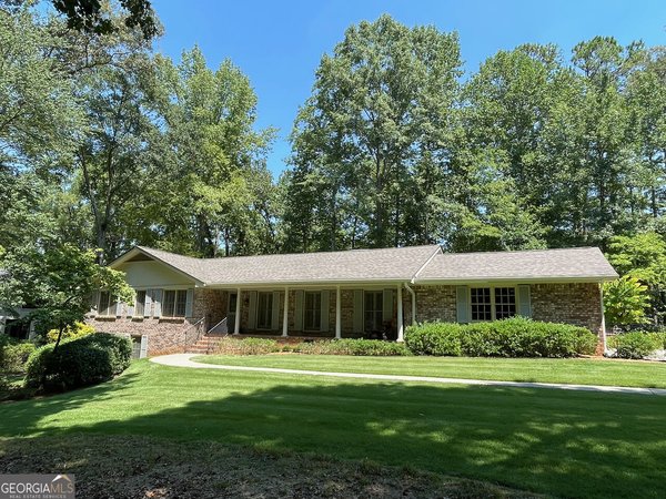 203 Aberdeen Drive Peachtree City