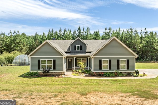 1219 Thrash Road, Lagrange