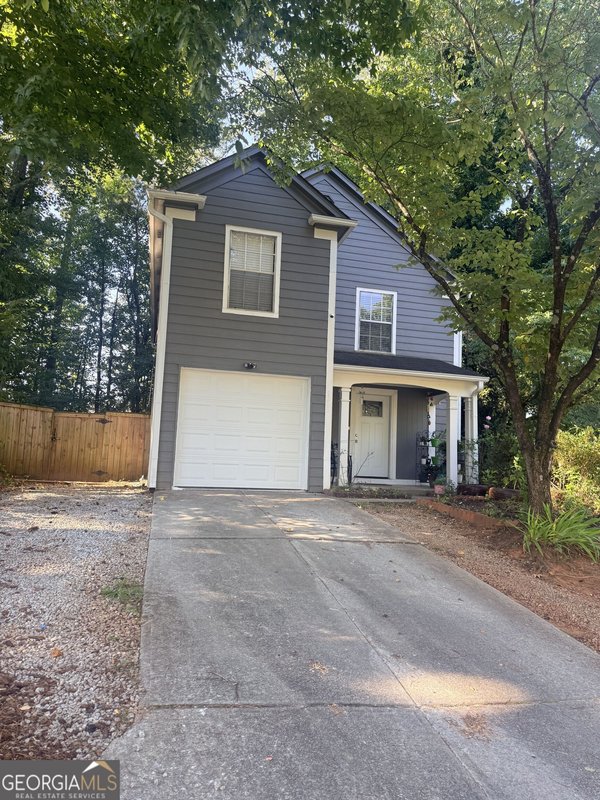 1263 Old Countryside Circle, Stone Mountain