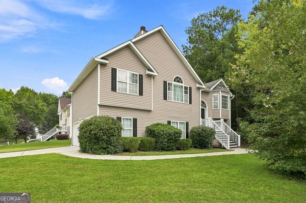 6296 Redcliff Drive, Douglasville