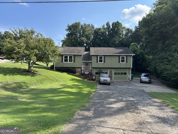 1090 Hickory Road Canton