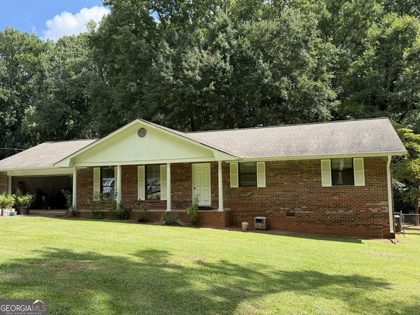 131 Meadow Ridge Drive Stockbridge