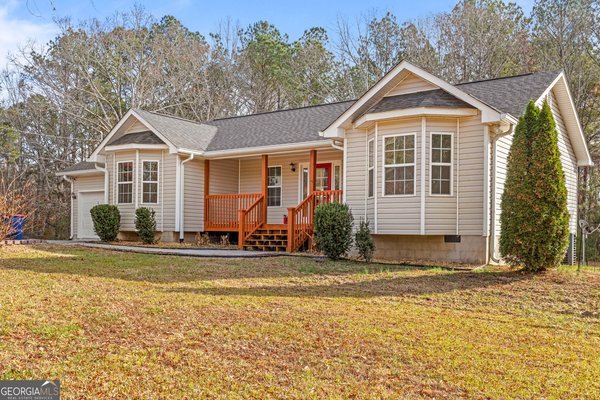 132 Katie Lane, Chatsworth
