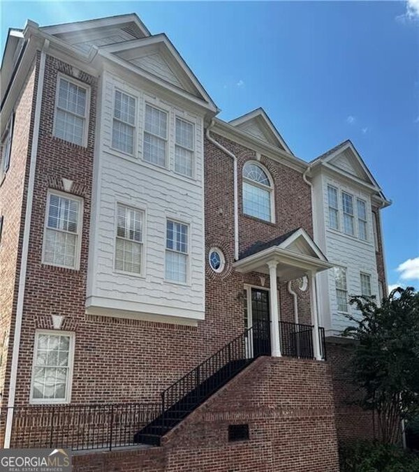 main picture of 5492 Glenridge Drive, Atlanta