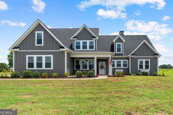 404 Whipple Avenue, Williamson