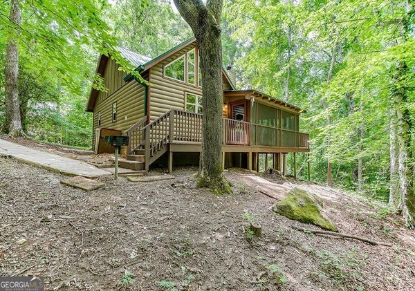 493 Vista View Place, Cleveland