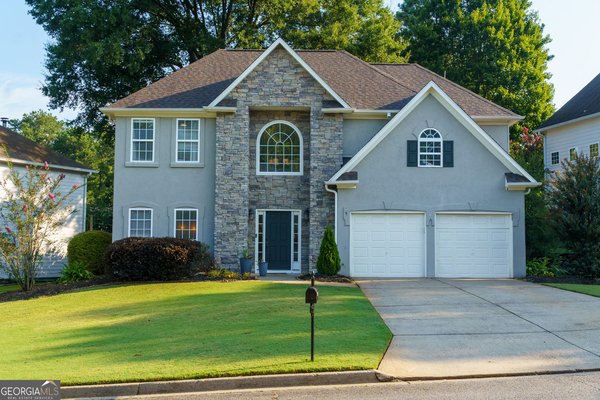 1080 Olde Roswell Grove, Roswell