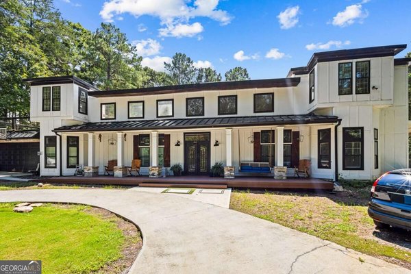 Picture of Neighborhood   in Flowery Branch, GA