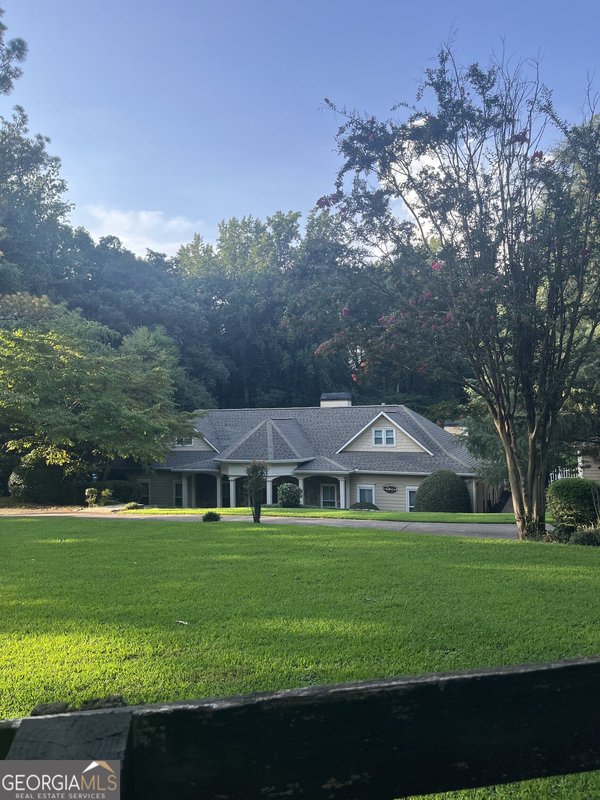 1010 Little River Way Alpharetta
