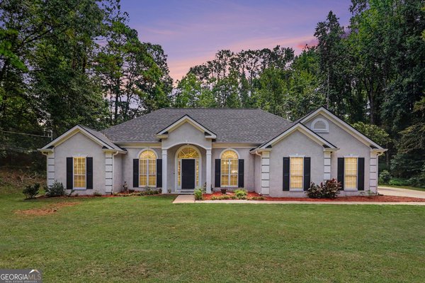 103 Madison Court, Lagrange