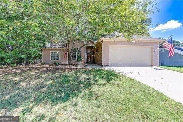 106 Elk Grove Drive, Auburn