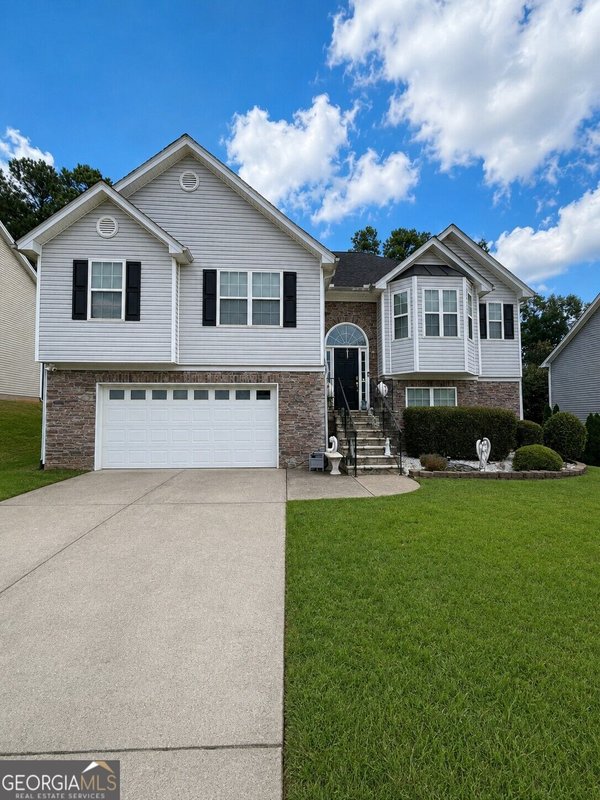 869 Martin Forest Court Lawrenceville