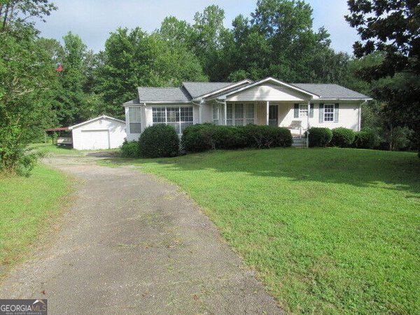 9782 Highway 166 Winston
