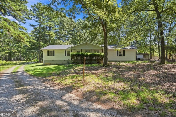 556 Auburn Road, Auburn