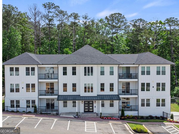 1050 Blair Lane, Peachtree city