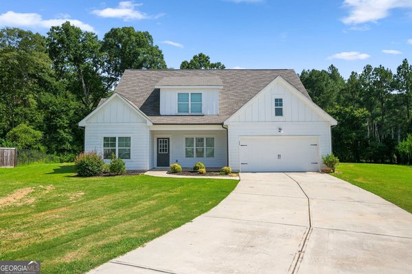 main picture of 408 Glenn Trail, Winder