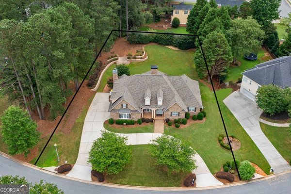 15 Stratford Way Newnan