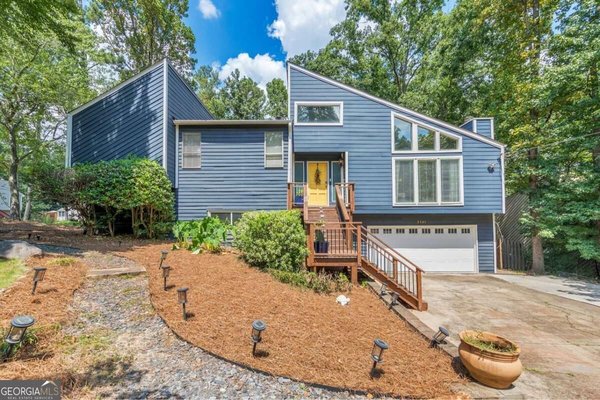 3701 Thornwood Way Marietta