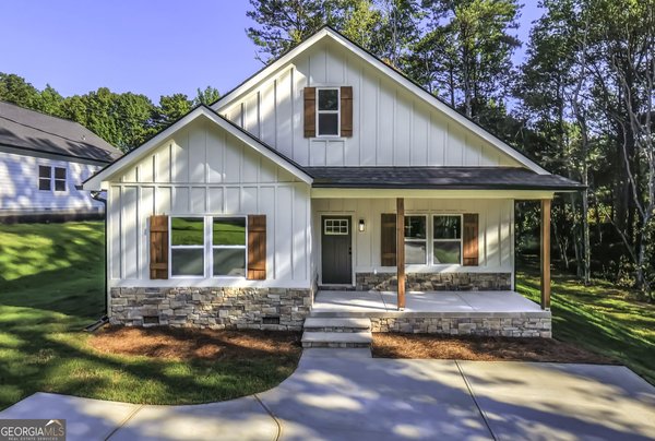 1120 Whispering Hills Drive Bremen