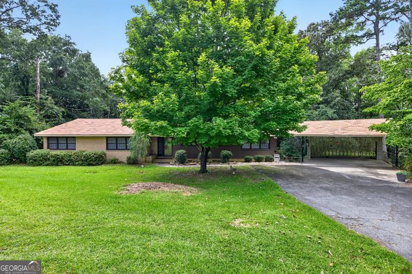 514 Farris Boulevard Manchester