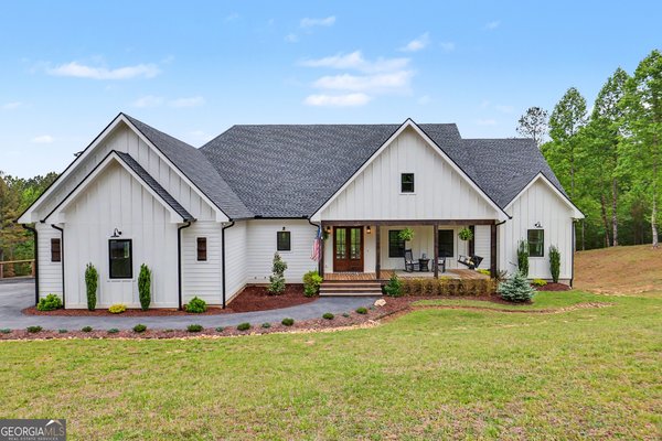1424 Ridge Pointe Way Blairsville