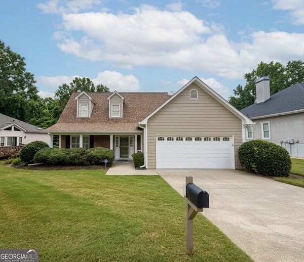 215 Brittany Chase, Fayetteville