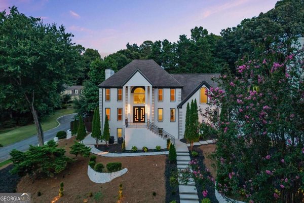 762 Bedford Oaks Drive Marietta
