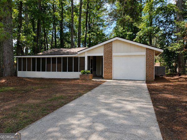 9141 Trail Court Jonesboro