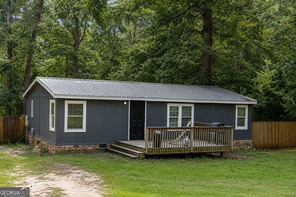 127 Village Boulevard Perry