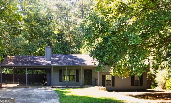 4685 Barnes Court, Loganville