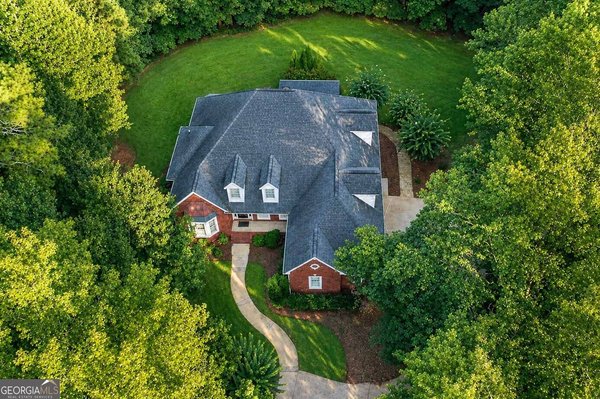 4310 Winslow Court, Douglasville