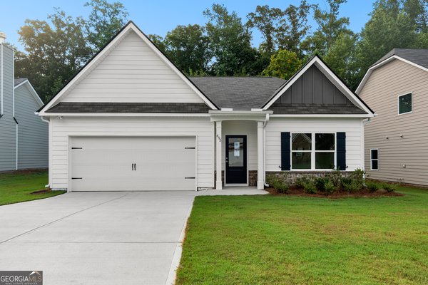 495 Charleston Place Villa Rica