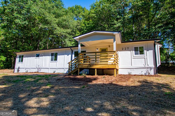 227 Garden Lake Drive Carrollton