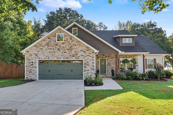 701 Coneross Creek Road Seneca