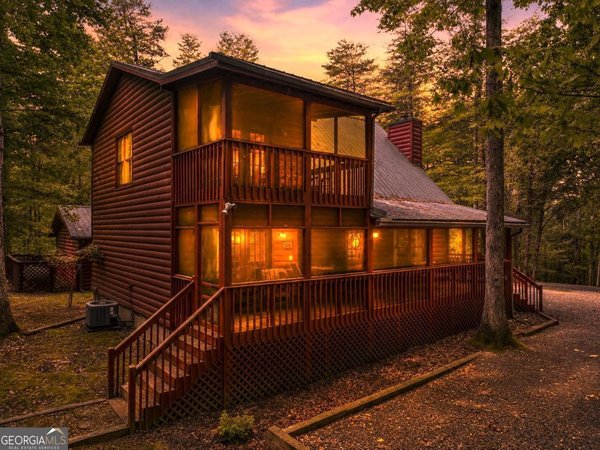 105 Blackberry Falls Court, Ellijay