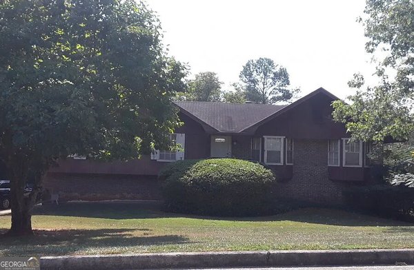 3299 Moravia Drive, Lithonia