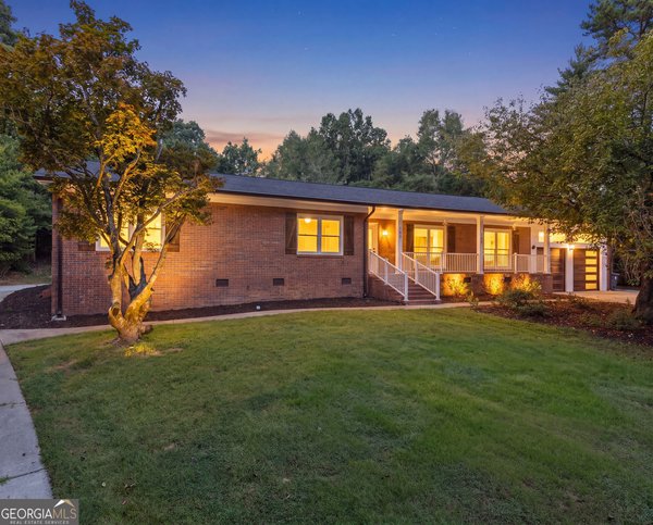 1492 Burns Drive, Gainesville