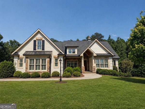 2221 Gentry Lane, Statham