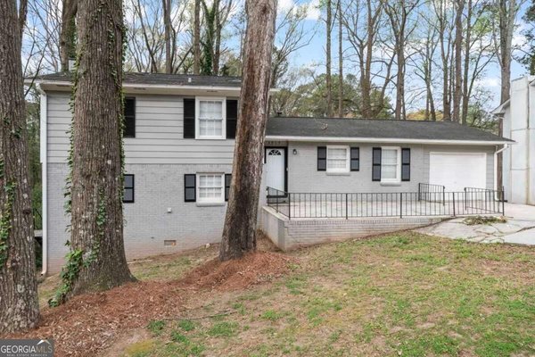 3917 Wedgefield Circle Decatur