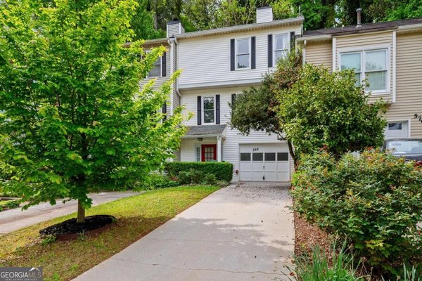 568 Stratford Green, Avondale Estates