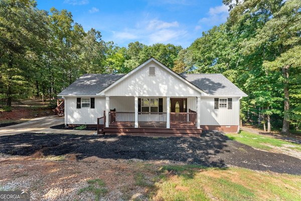 3528 Looper Lake Road Gainesville