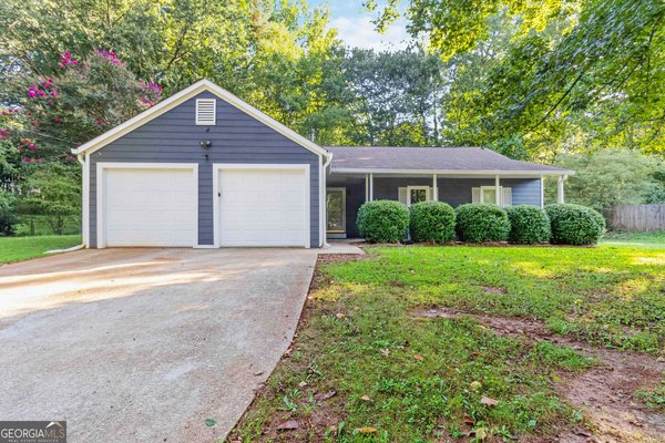 3820 Forsythia Way, Douglasville