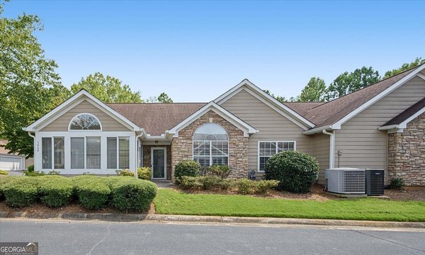 1862 Kolb Farm Circle Marietta