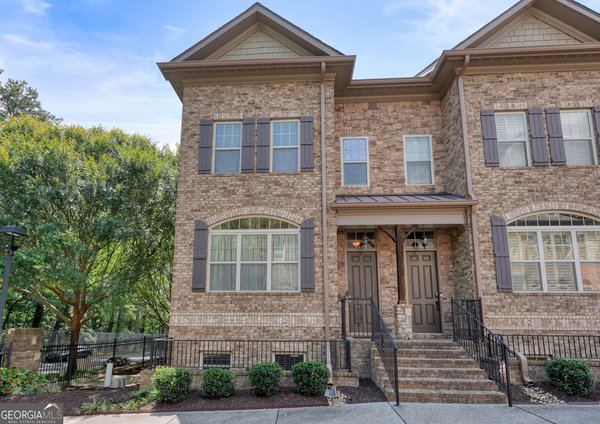 900 Telfair Close, Sandy Springs