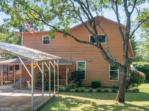 106 Central Lake Circle Griffin