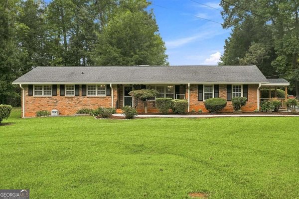 2633 Creek Lane, Snellville
