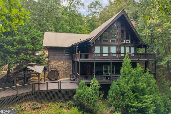 5427 Little River Circle, Gainesville
