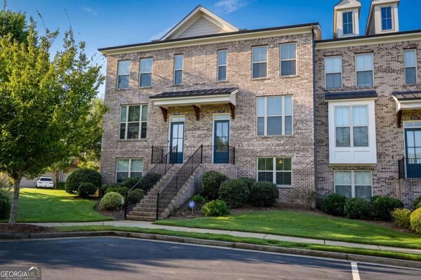 2177 Parkside Glen View, Duluth