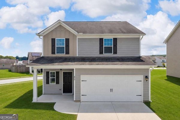 872 Walnut Creek Circle, Pendergrass